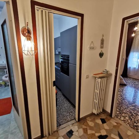 La Casa Di Jennifer Apartment Парма Екстериор снимка