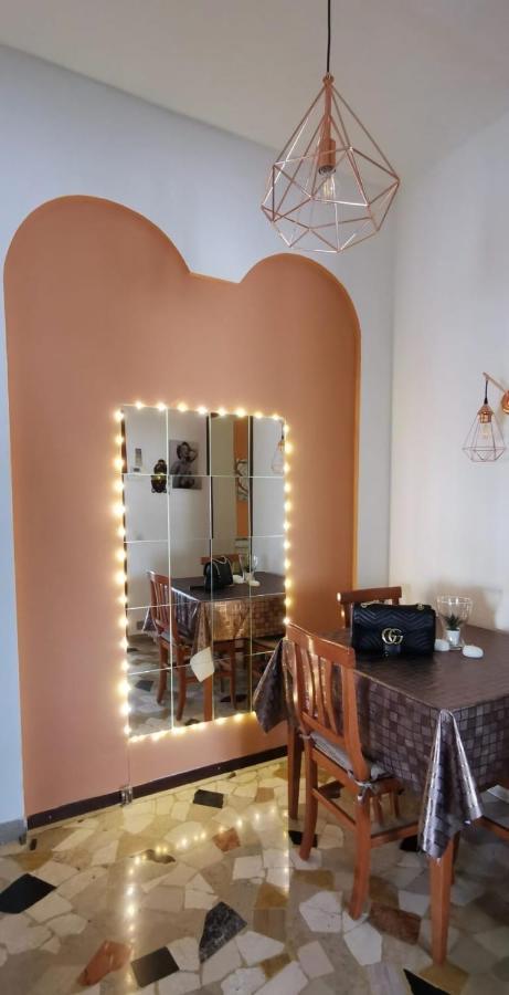 La Casa Di Jennifer Apartment Парма Екстериор снимка